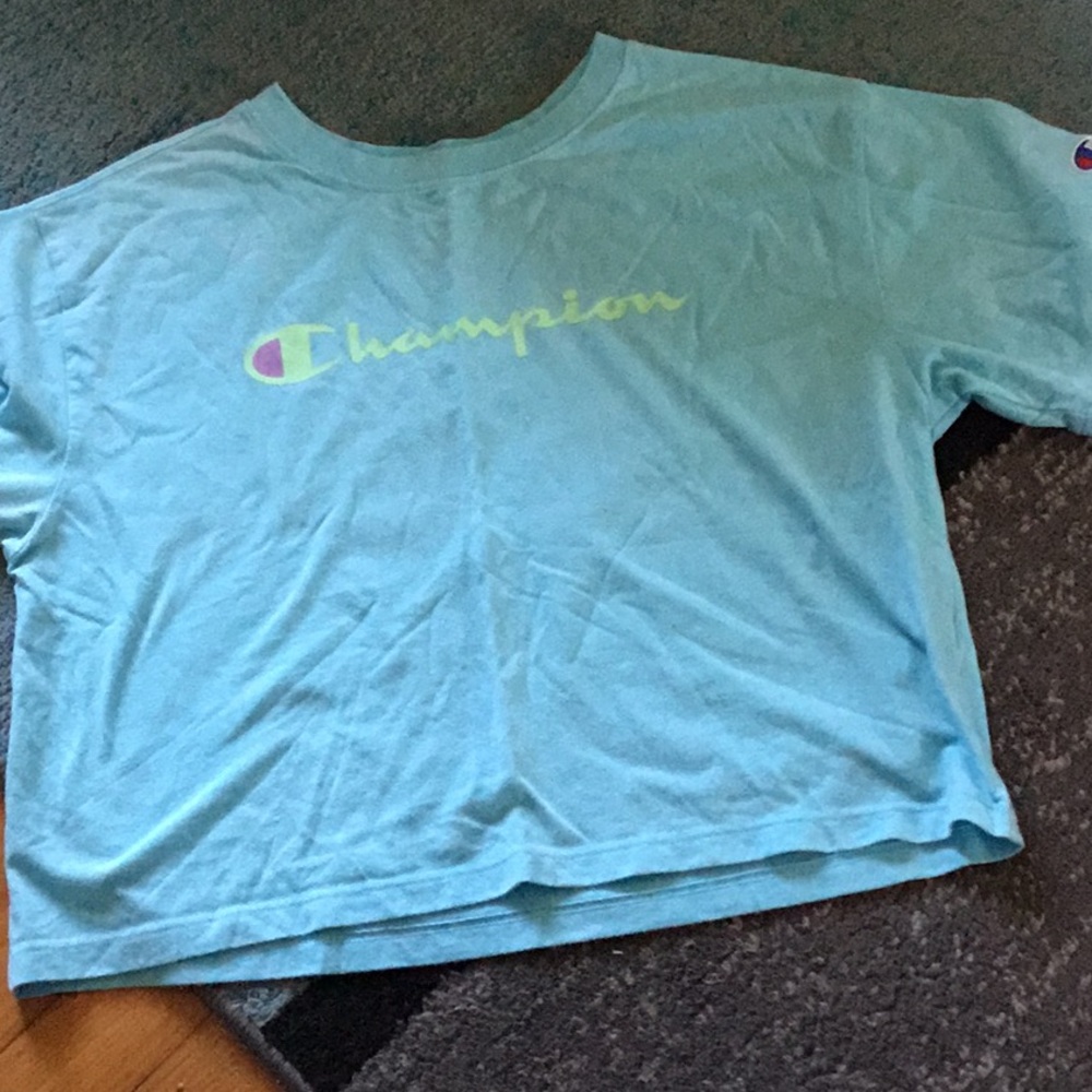 Champion crop t-shirt